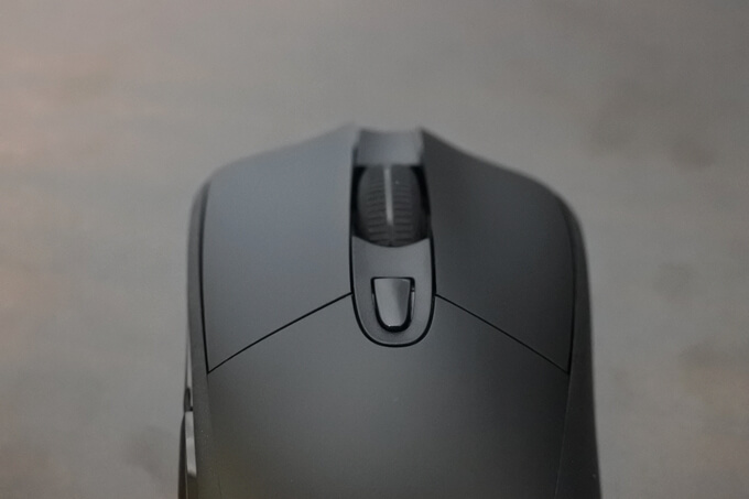 ロジクールマウスはボタン一つでDPI変更できる